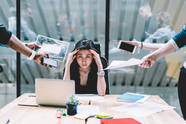 overwhelmed contact center employee